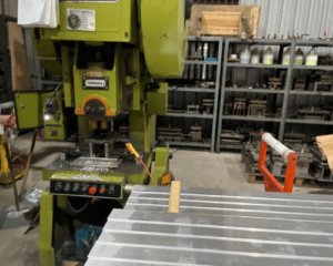 seamless aluminum pipe factory (3)